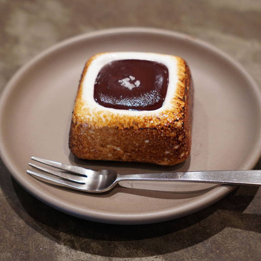 スモアとは?ダンデライオン・チョコレートの人気ペストリーを紹介