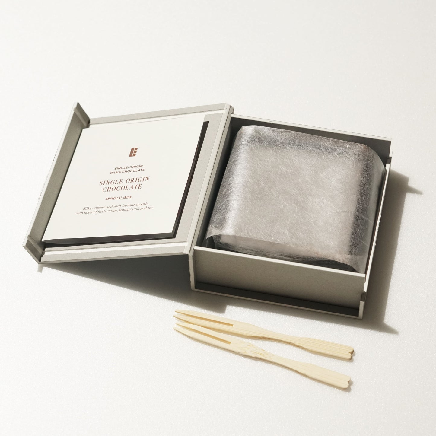 【11月1日〜販売開始】シングルオリジン・生チョコレート アナマライ, インド